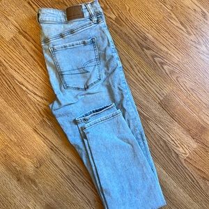 American Eagle High Rise Jegging/Jeans